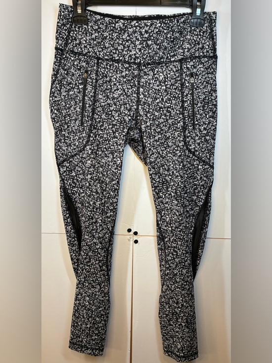 lululemon athletica Pants - Lululemon Speed Up Style Leggings 8 Blk/Wht Abstract Zip Pocket Running Tights